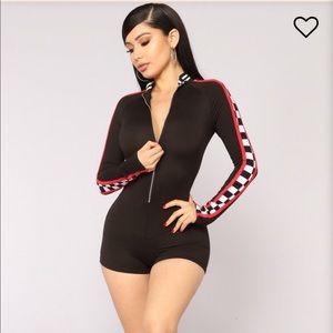 FASHION NOVA BODY SUIT